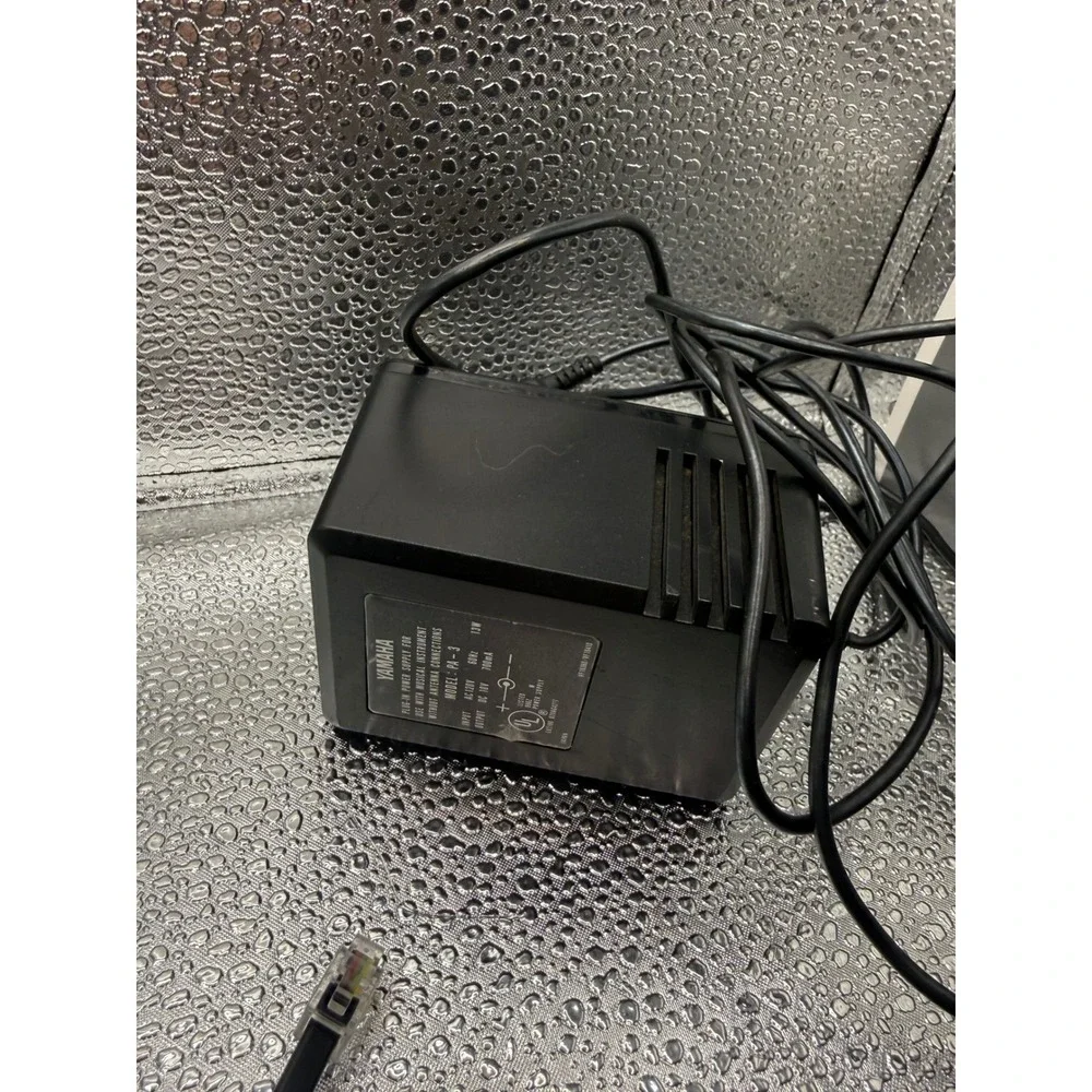 Plantronics CS500 Series Wireless Headset Charging Base and Power Supply only